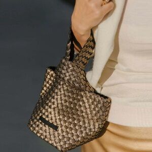 🔻Sold🔺Naghedi Kyoto Metallic Woven Rose Gold Clutch